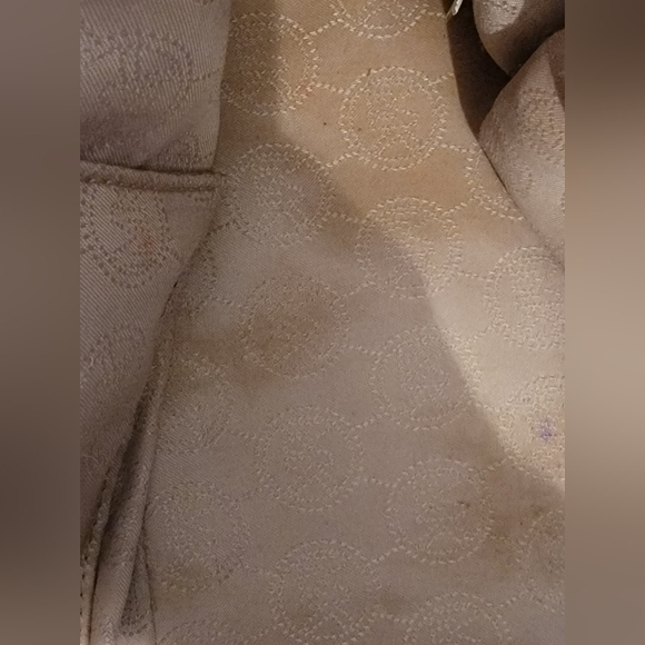 Michael Kors Tan Satchel Bag - Picture 3 of 16